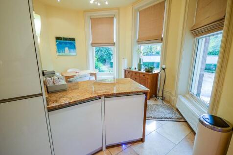 Kitchen - Diner 