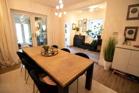 Dining Room/Reception Room 2