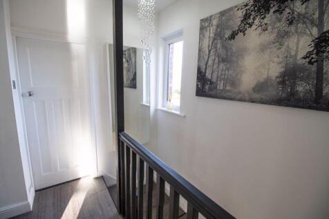 Upper floor landing