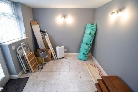 Room 4 - Home Office (Rear of the pro...