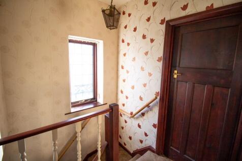 Upper floor landing