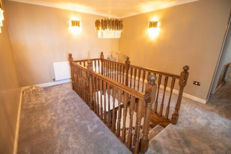 Upper floor landing