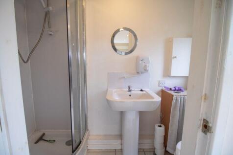 En-suite Bathroom (within converted g...