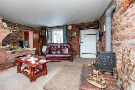 Sitting Room / Hall