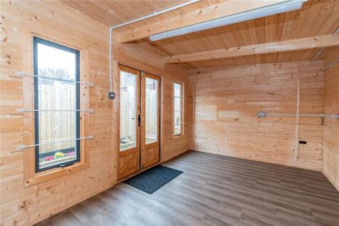 Workshop / Garden Rm