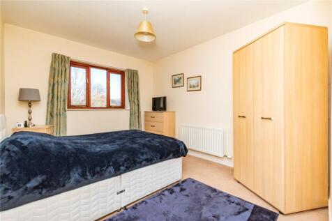 Bedrooom 1