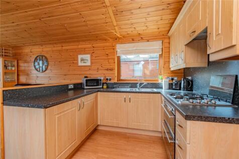 Kitchen Dining Area