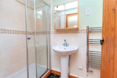 Bedroom 2 Ensuite
