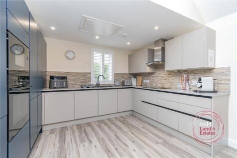 Kitchen Dining Area