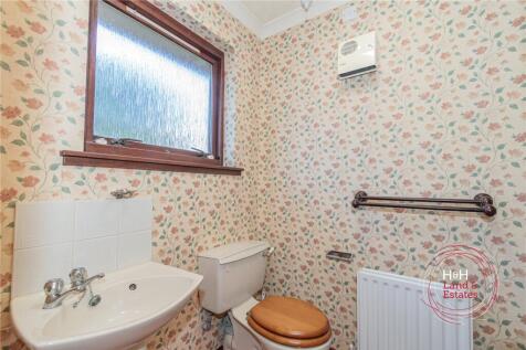 Bedroom 1 Ensuite