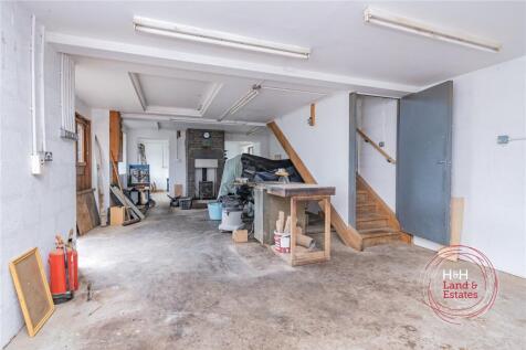Barn / Workshop