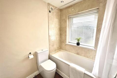 bathroom toilet.jpg