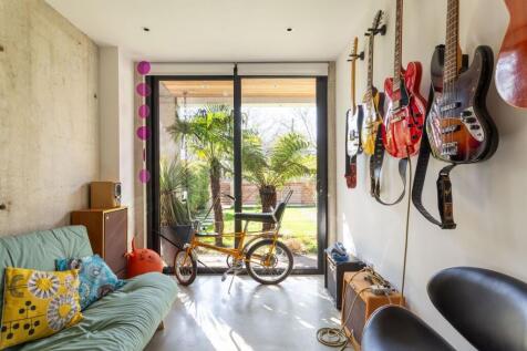 Property Image 24
