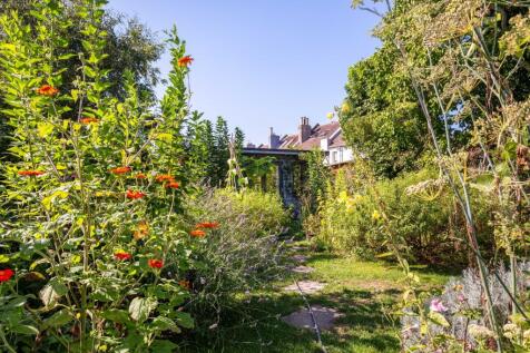 Property Image 12