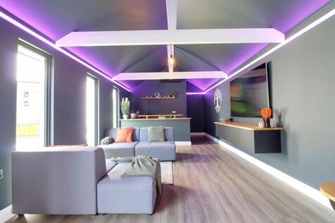 Bar/Games Room