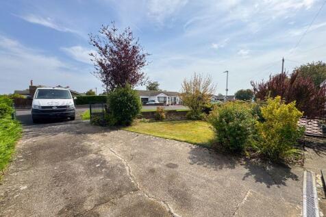 Front Garden/Drive