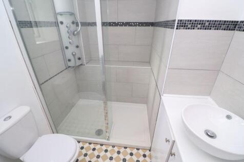 En-suite 2