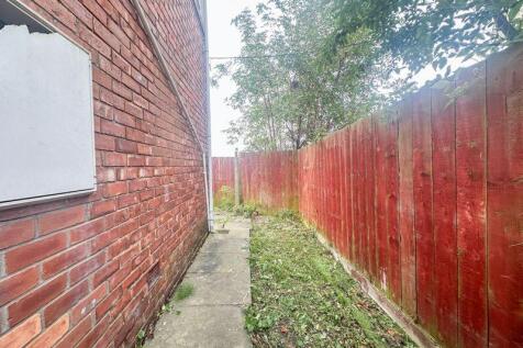 Side Garden Area