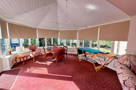 Communal Lounge