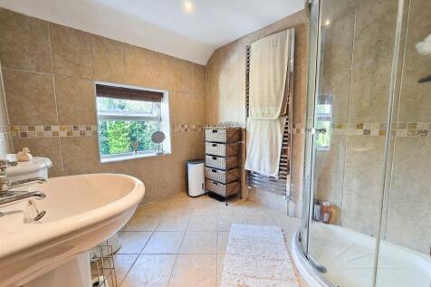 En-Suite Shower Room