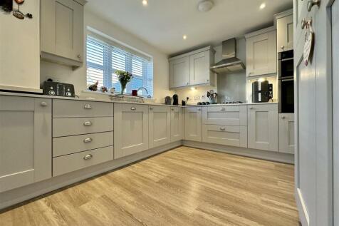 Kitchen/Family Room