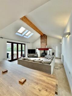 Lounge/Diner/Family Room