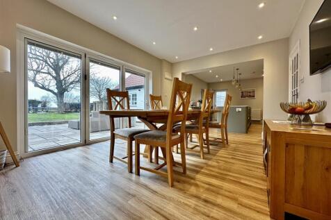 Kitchen/Family Room