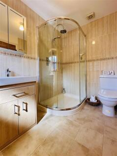 Ensuite Shower Room