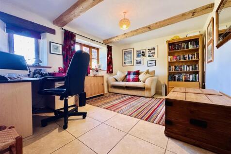 Study/Bedroom 4