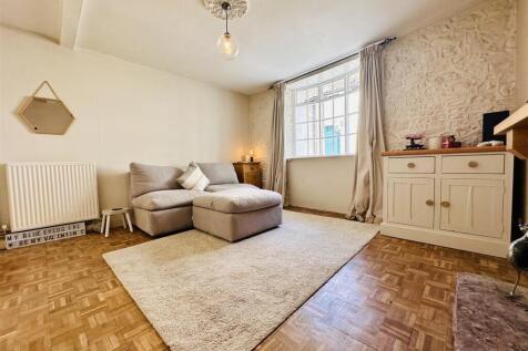 Snug/Family Room