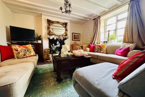 Living /Family Room/Dining Room