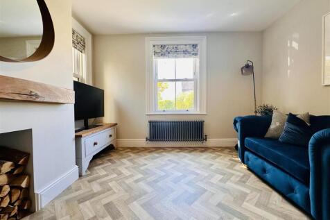 THIRD RECEPTION ROOM / PLAY ROOM