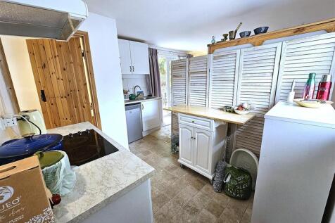 Annexe Kitchen