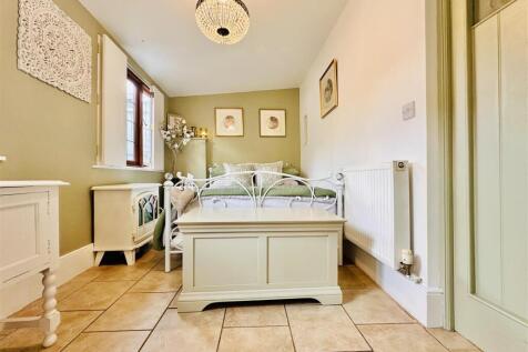 Guest Suite