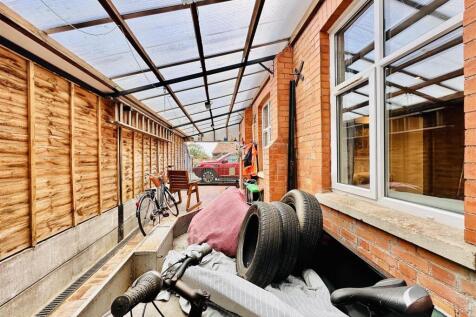 Car Port