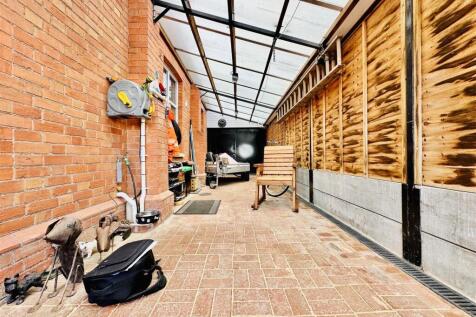 Car Port