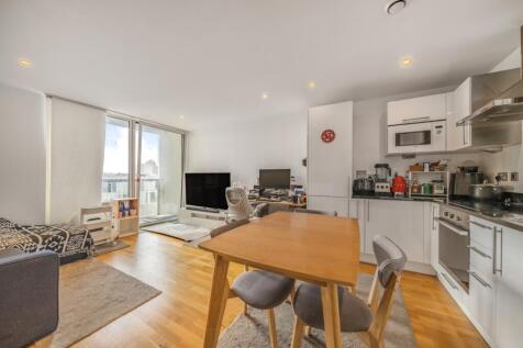 Kitchen/Reception