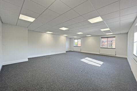 Suite 1F