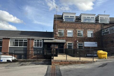 Unit 4 &amp; 5 entrance