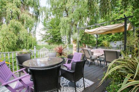 Property Image 9