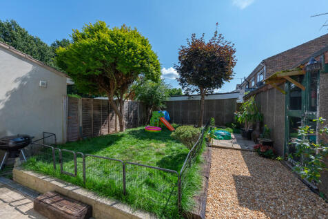 22 Baird Rd9
