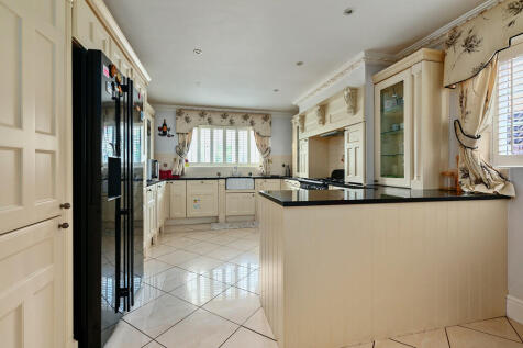 62 Branksome Hill...