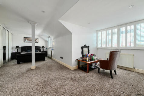 62 Branksome Hill...