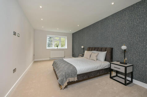 Branksome Hill Rd...