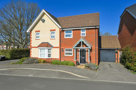 2 Gale Close (2)