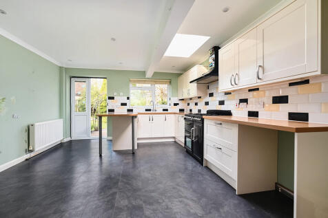10 Varney Close (...