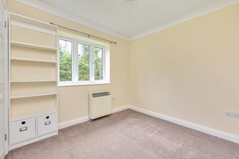 61 Thornfield Gre...