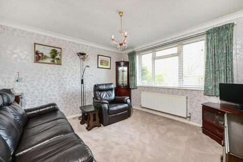 53 Sandhurst Lane...