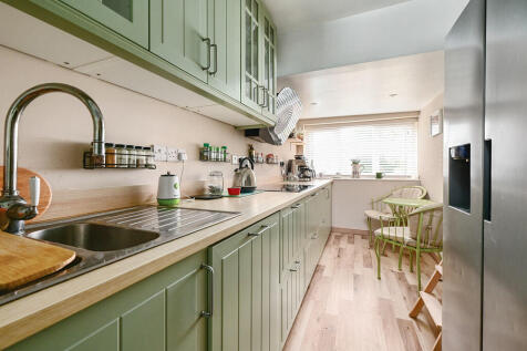 4 Foxley Close (1...