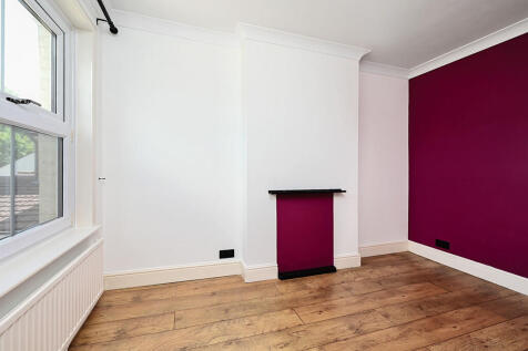 27 Lowlands Rd (7...